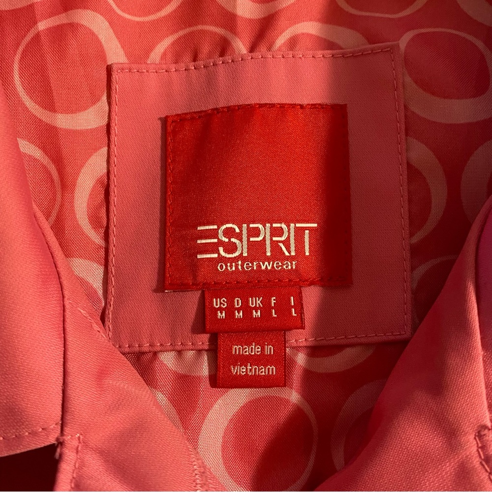Esprit outerwear trench coat pink size medium two pocket button up vintage